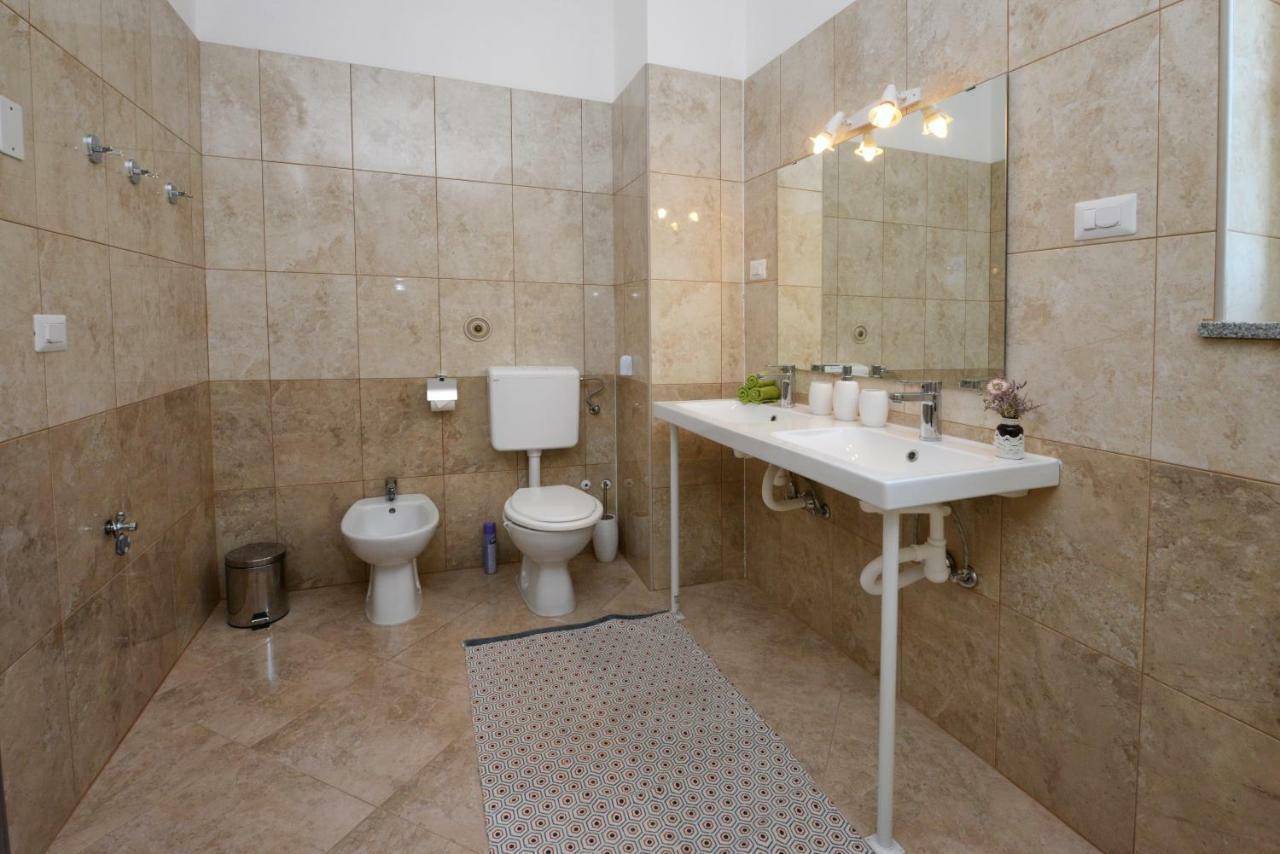 Villa Kontesici 14 Zelena Laguna Экстерьер фото