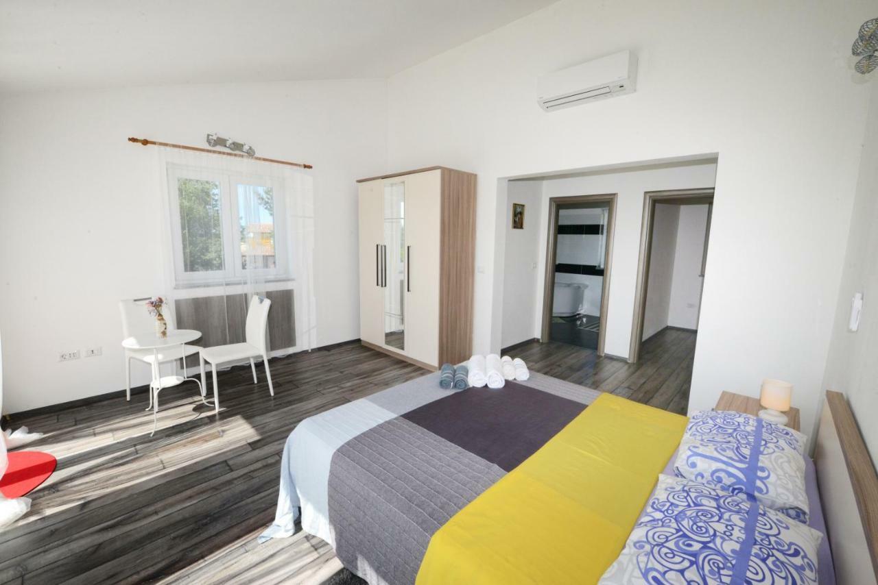 Villa Kontesici 14 Zelena Laguna Экстерьер фото